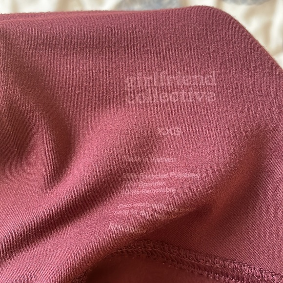 Girlfriend Collective FLOAT Ultralight Bike Short XXS Berry - Picture 5 of 5